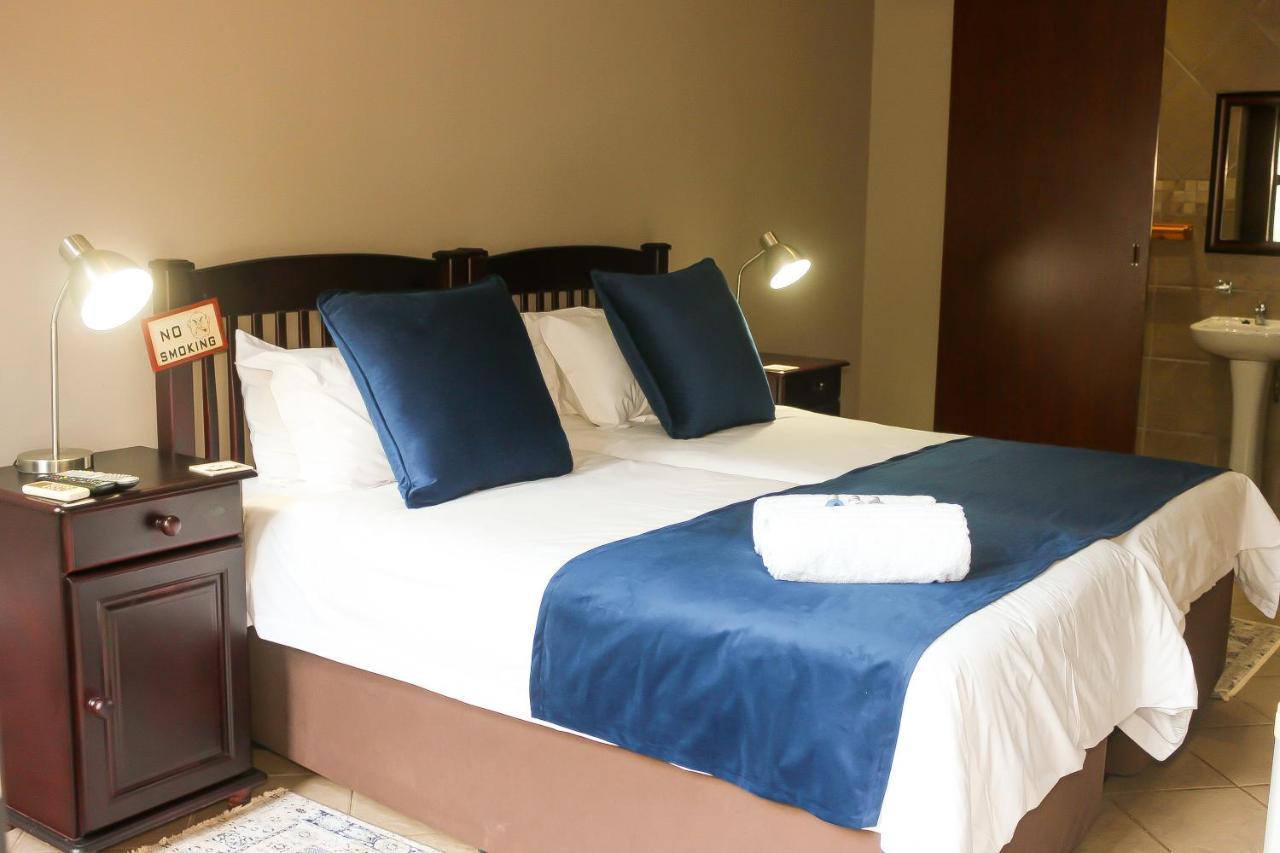 Rip Van Winkel Guest House Lephalale Экстерьер фото